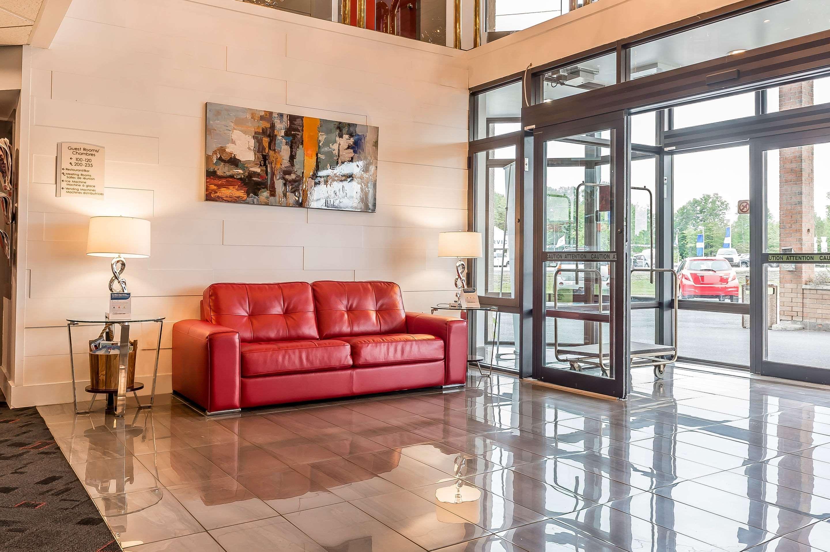 Quality Inn & Suites Hawkesbury Zewnętrze zdjęcie